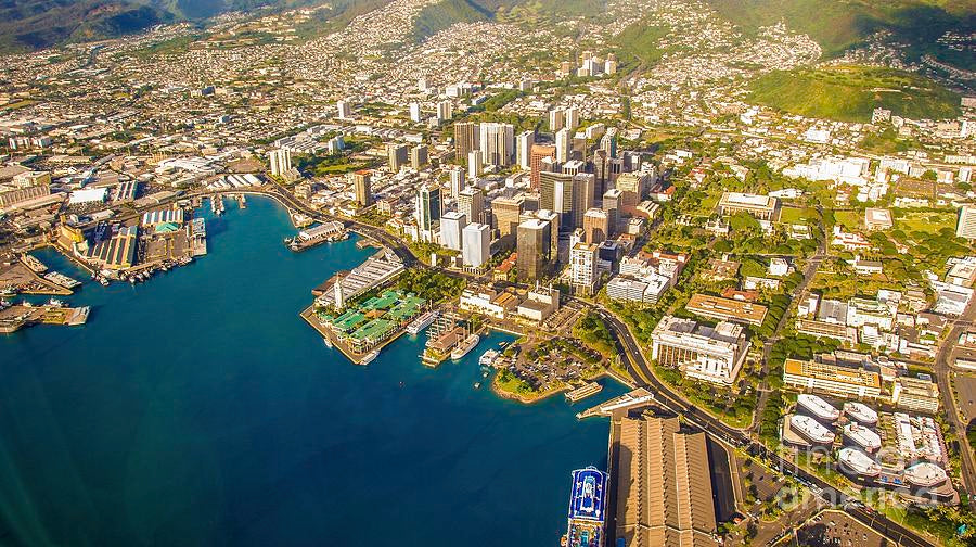 Honolulu Skyline Aerial — Canvas Print | D Davila